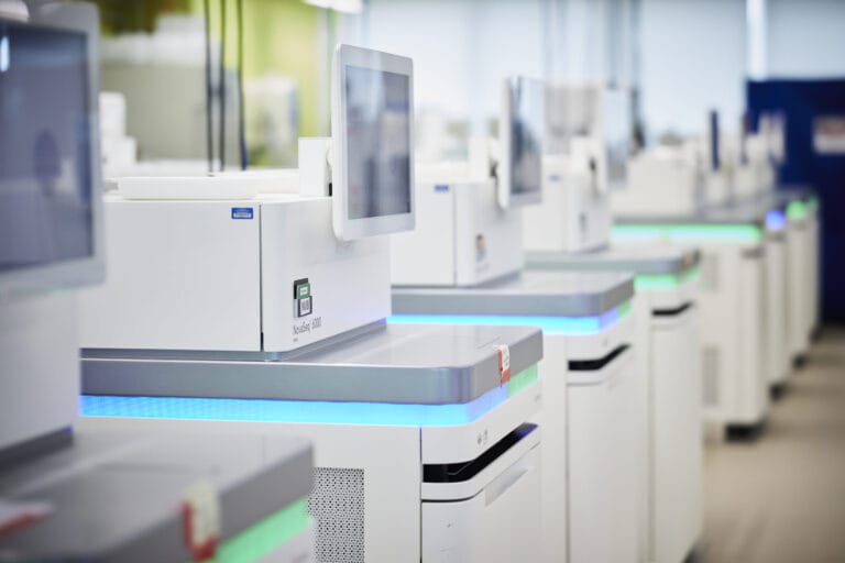 Picture of the DNA sequencing lab.