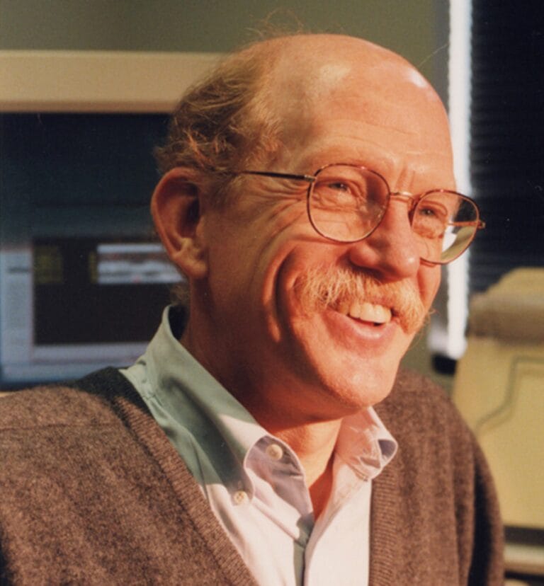 Picture of Robert Waterston smiling